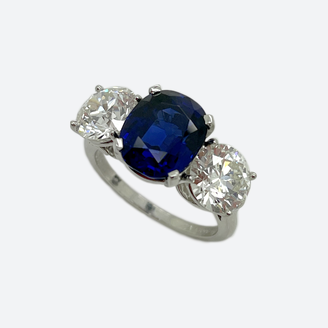 Royal Blue not heated sapphire ring